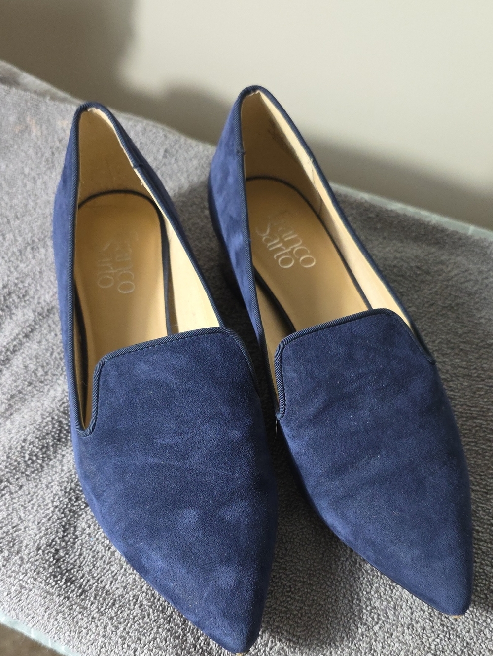 Suede Pointed Toe Flats in Navy With Metalic Heal Franco Sorta Women Shoes